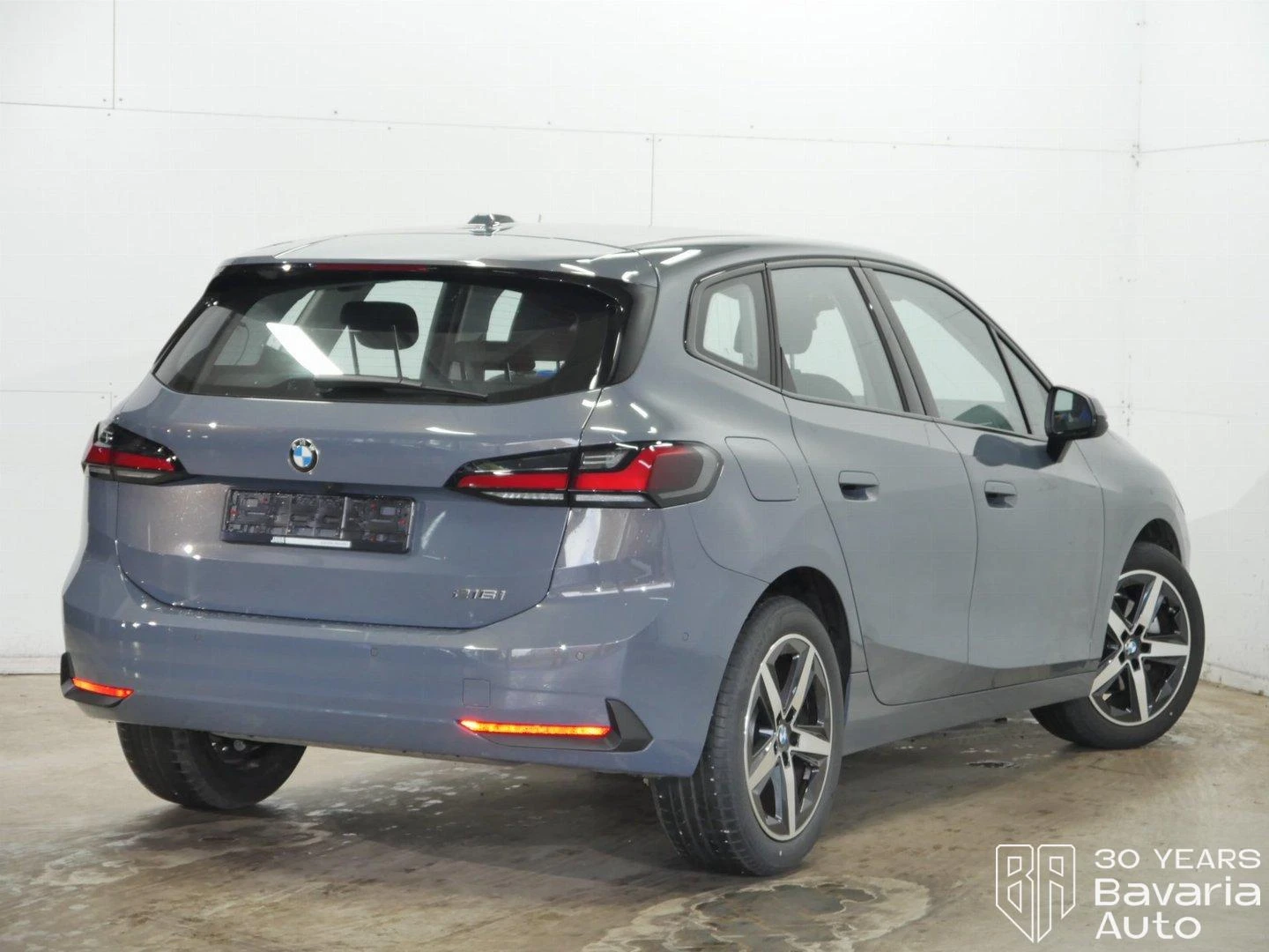 BMW 216 i Active Tourer Steptronic - изображение 3