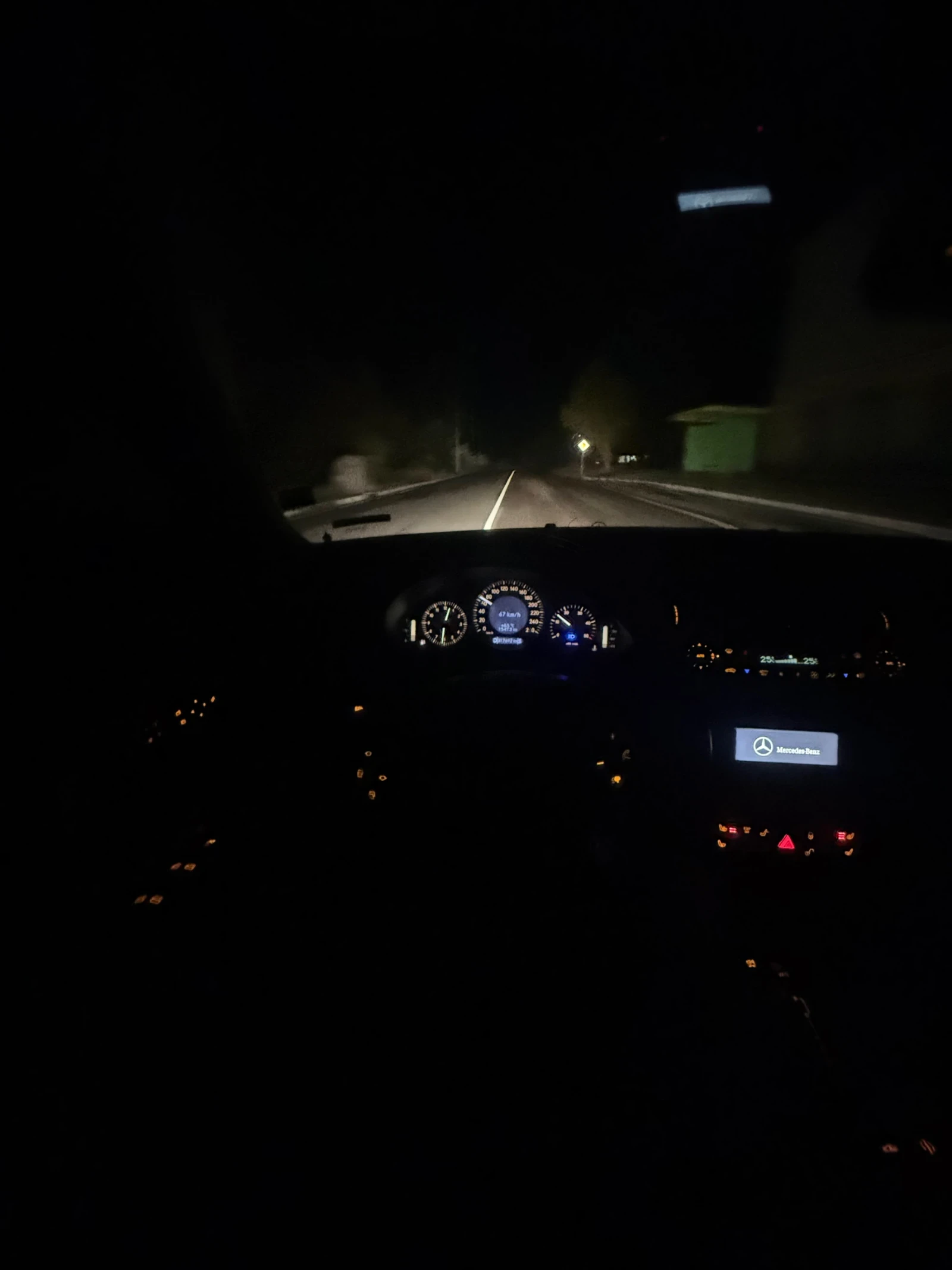 Mercedes-Benz E 270 | Mobile.bg   16