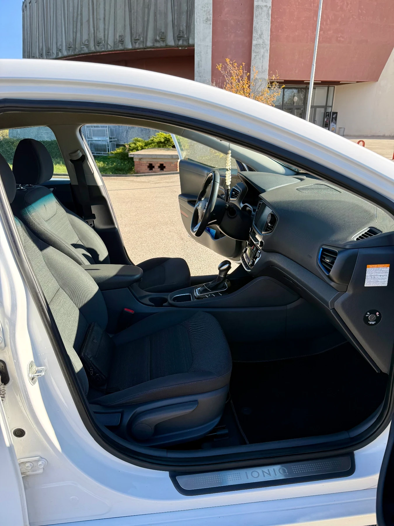 Hyundai Ioniq Hyundai Ioniq  1.6 HYBRID | Mobile.bg   12