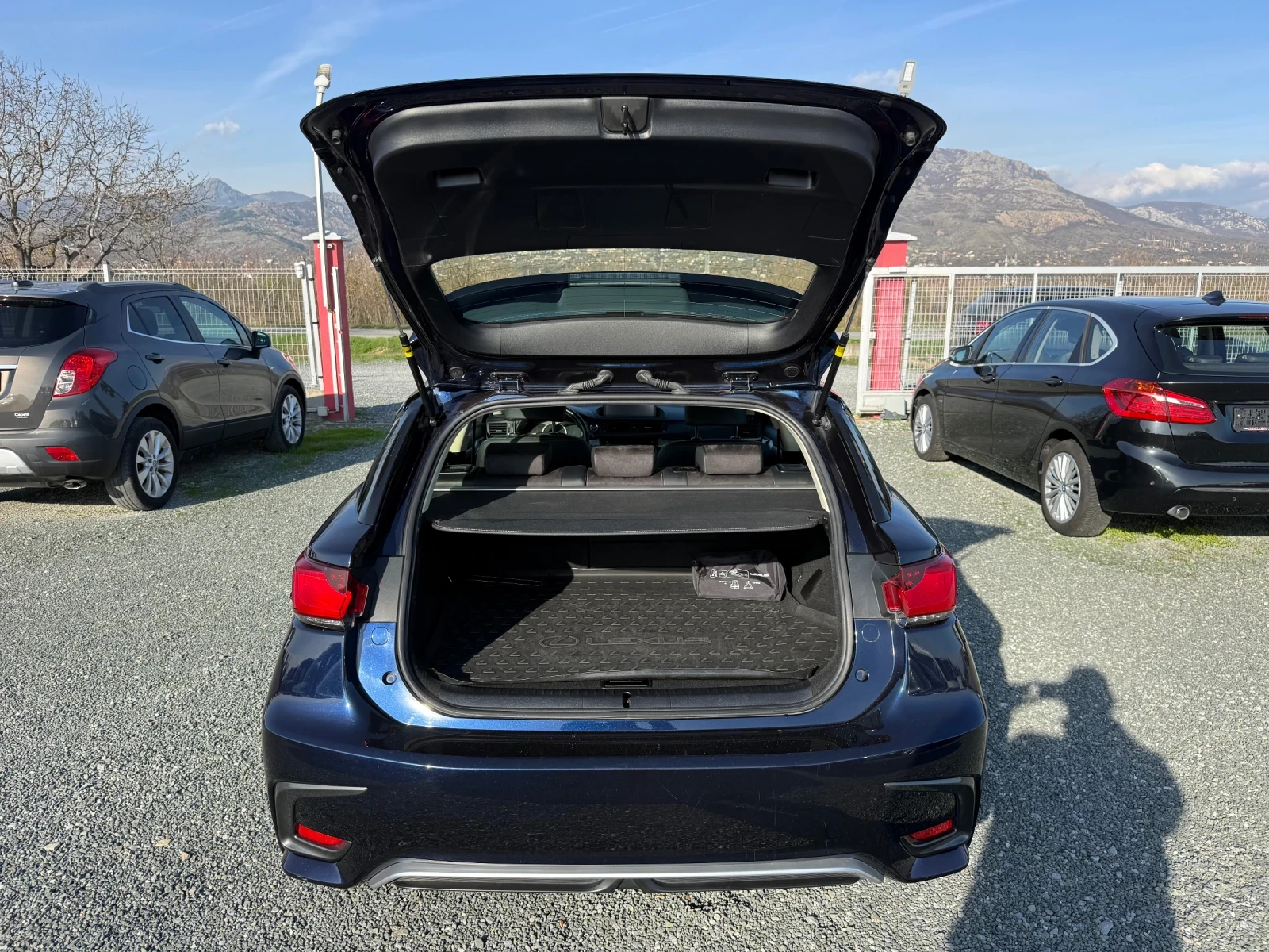 Lexus CT 200h (KATO )^() | Mobile.bg   13