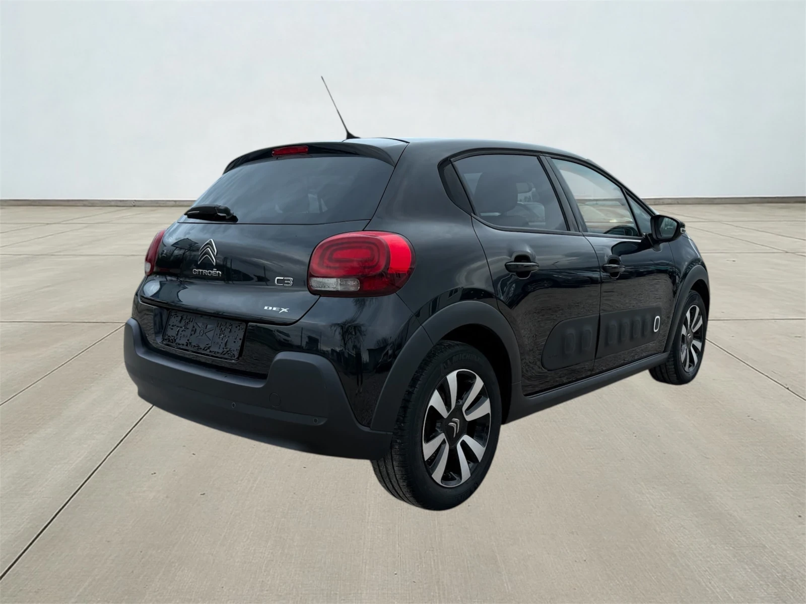 Citroen C3 1.2i/Shine/Euro6 - изображение 2