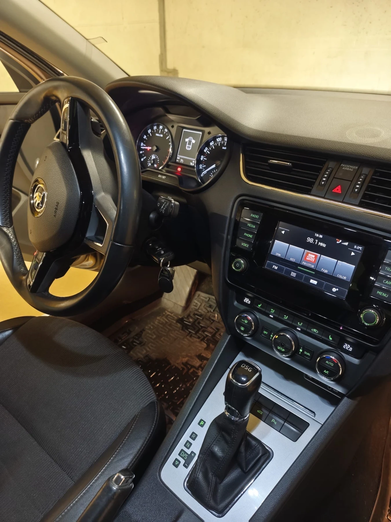 Skoda Octavia 2.0 150кс , снимка 12 - Автомобили и джипове - 53799607