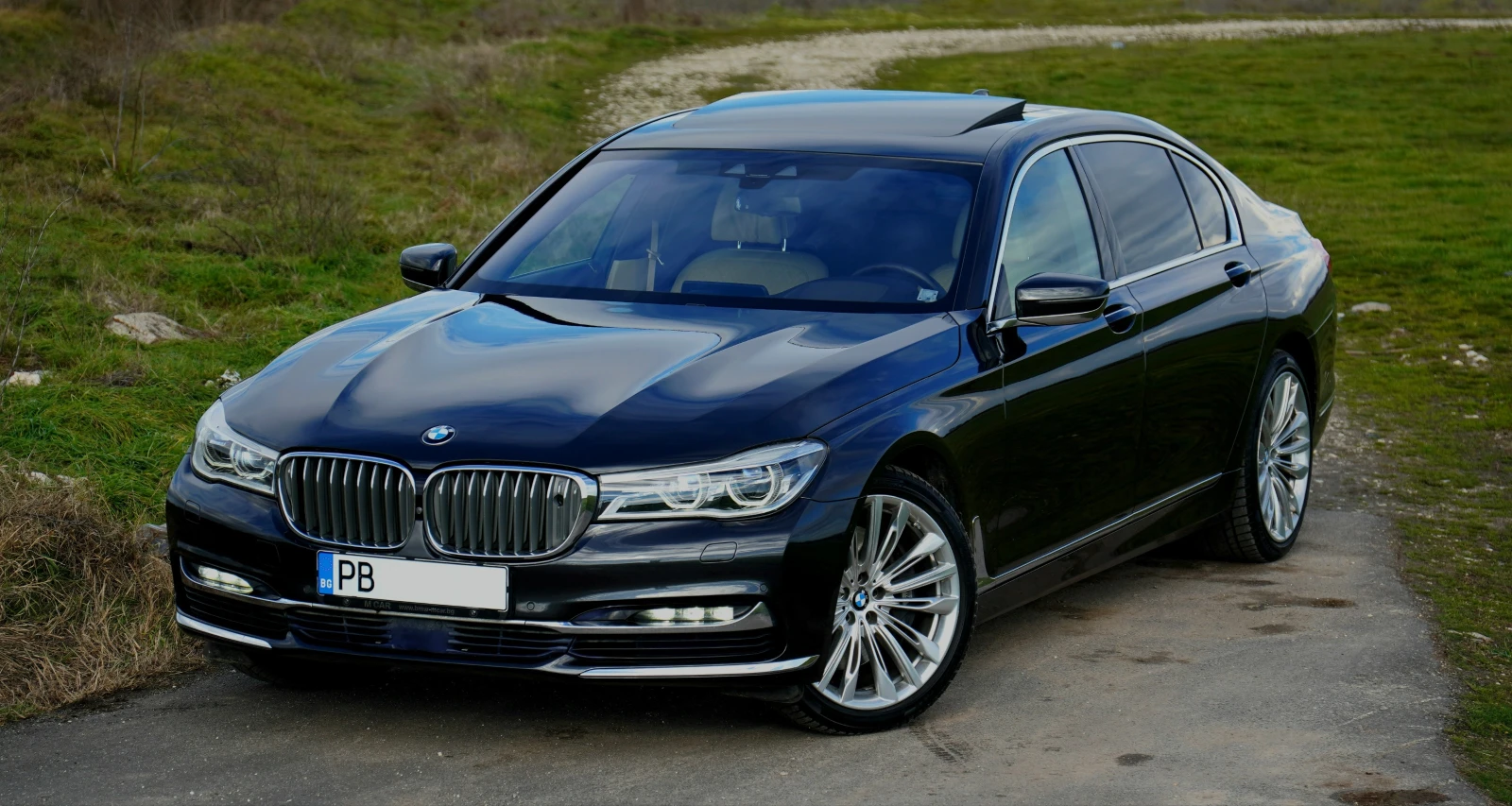 BMW 750 Li xDrive, снимка 4 - Автомобили и джипове - 53940471
