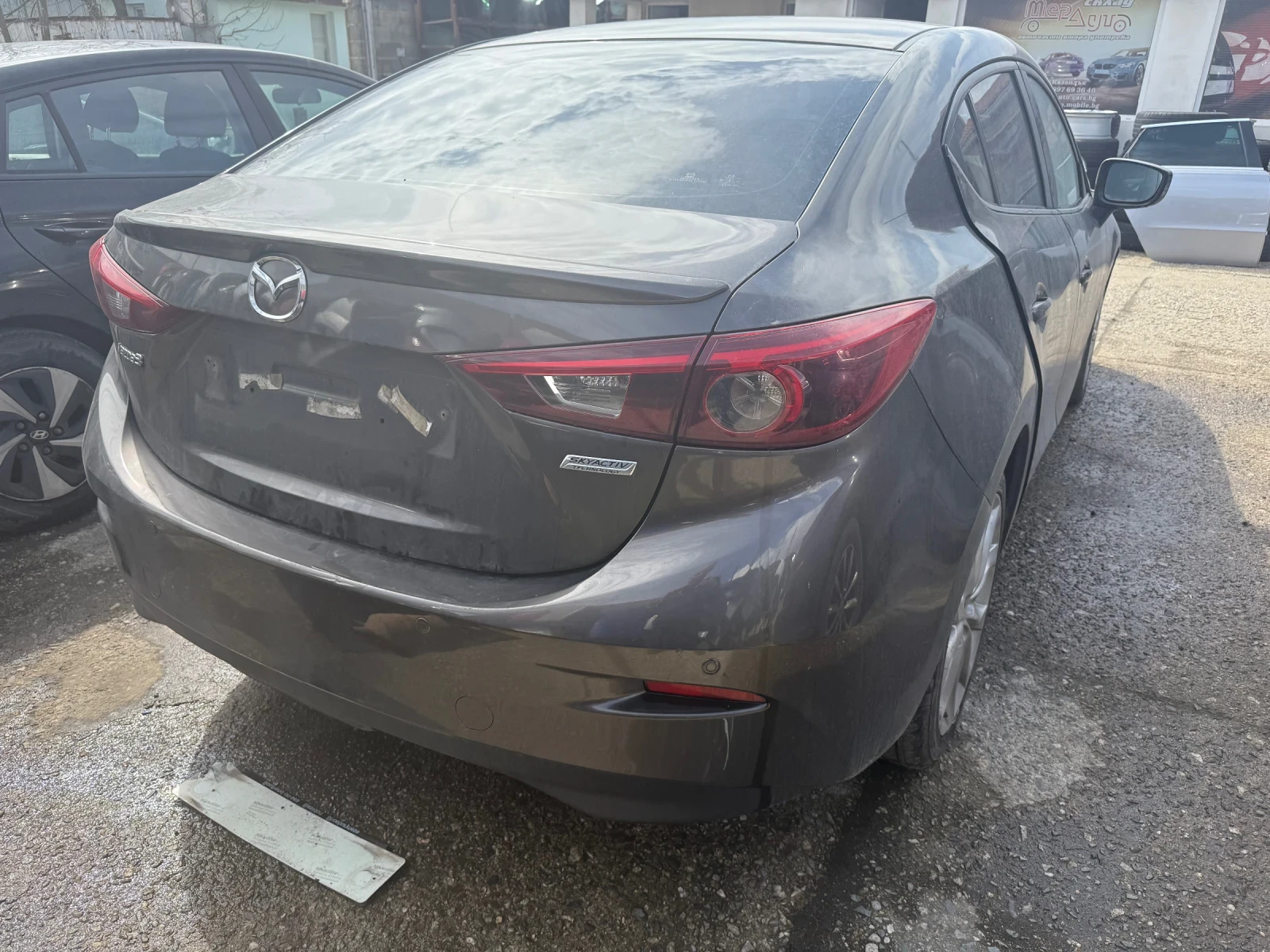 Mazda 3 2.2 d, снимка 3 - Автомобили и джипове - 54041347