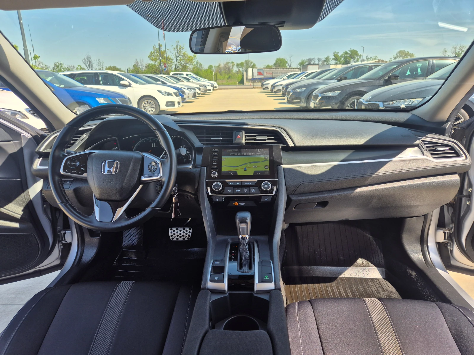 Honda Civic 1.5 i-VTEC Turbo Sport Plus A/T, снимка 15 - Автомобили и джипове - 54340915