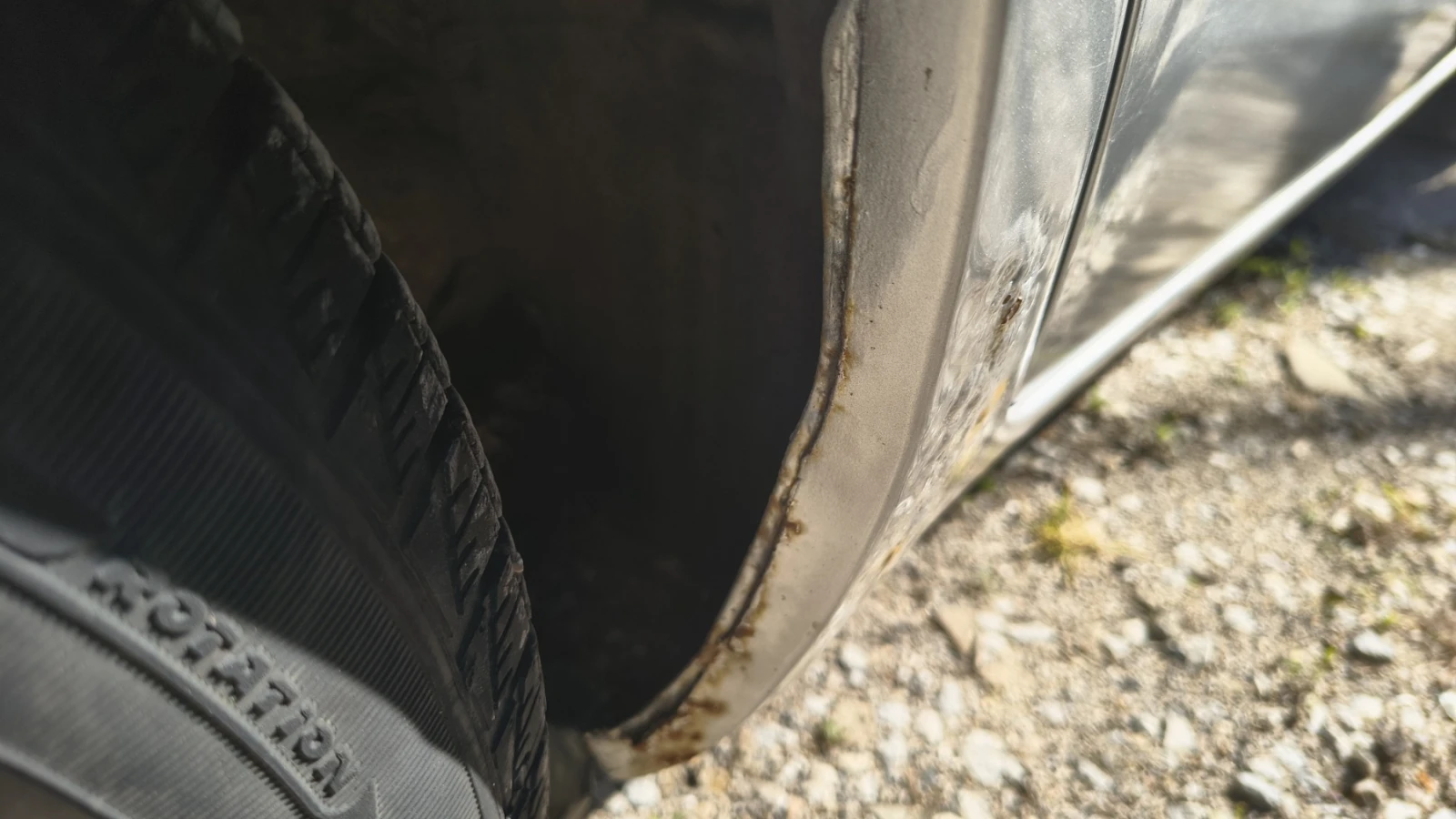 Toyota Yaris 1.3, снимка 8 - Автомобили и джипове - 54340694