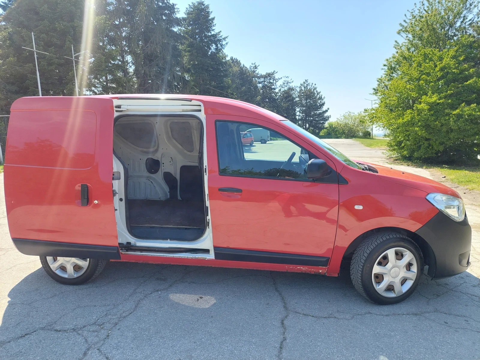 Dacia Dokker, снимка 5 - Автомобили и джипове - 54427552