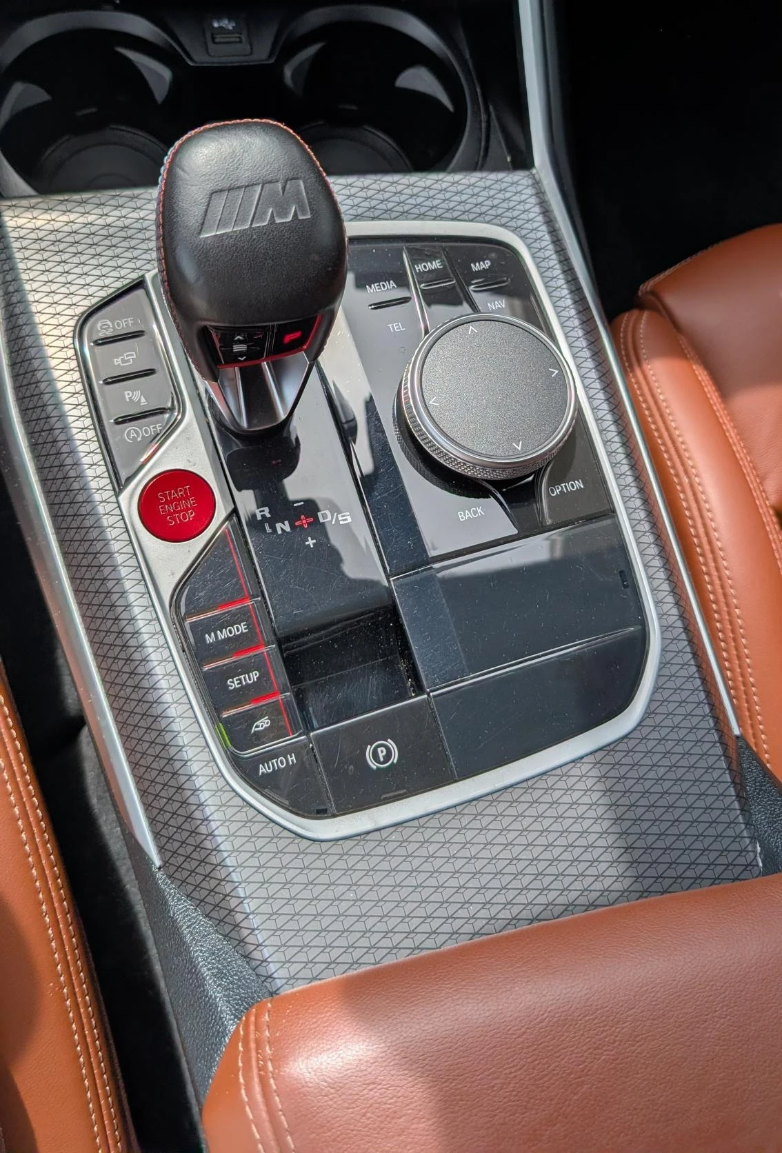 BMW M3 Competition xDrive Touring, снимка 8 - Автомобили и джипове - 54619745