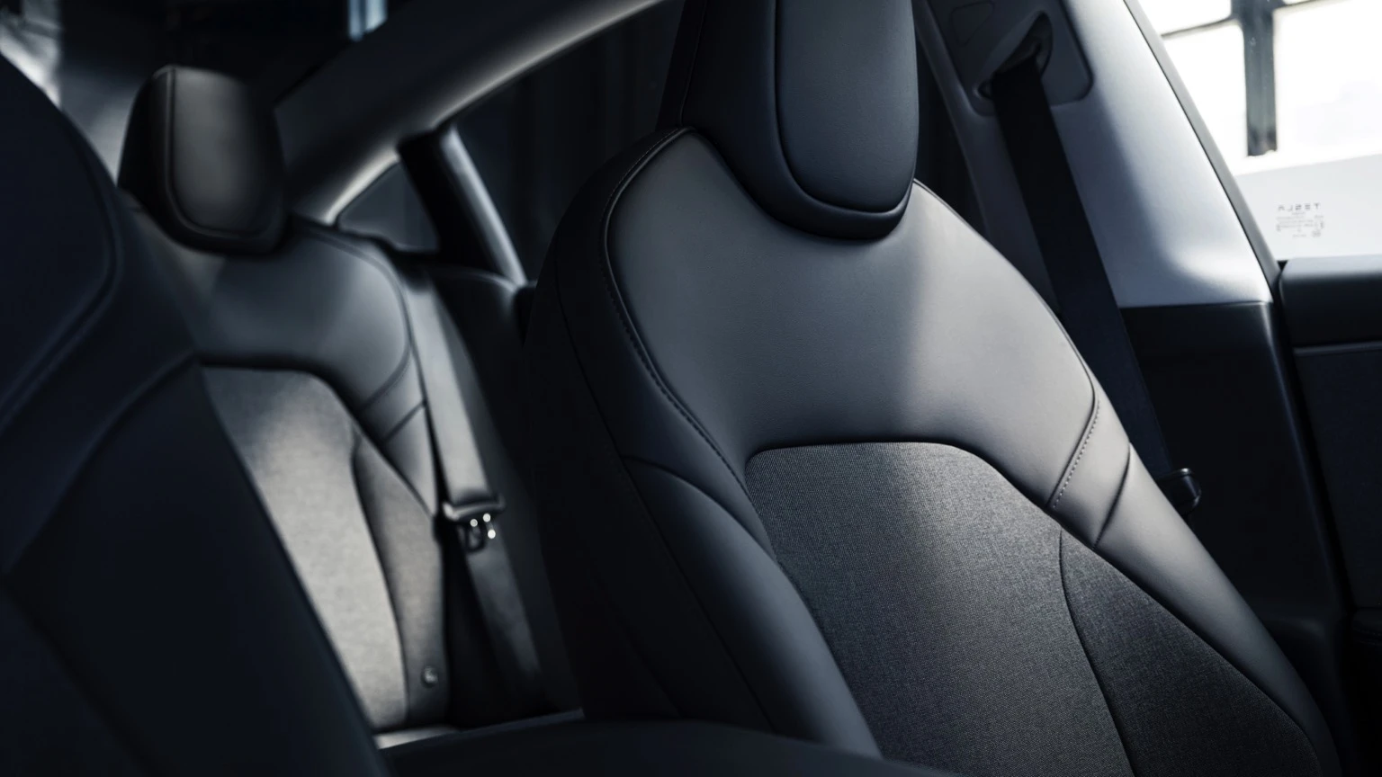 Tesla Model 3, снимка 12 - Автомобили и джипове - 54620873