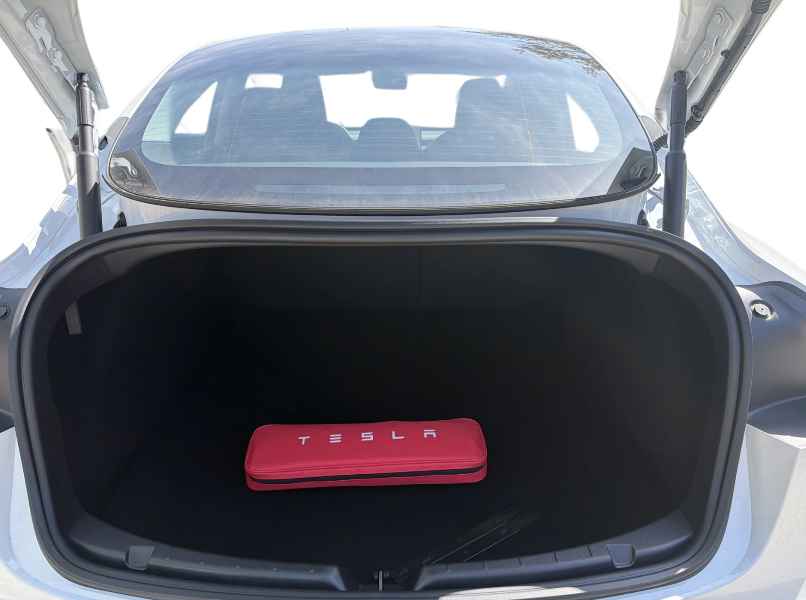 Tesla Model 3, снимка 5 - Автомобили и джипове - 54620873
