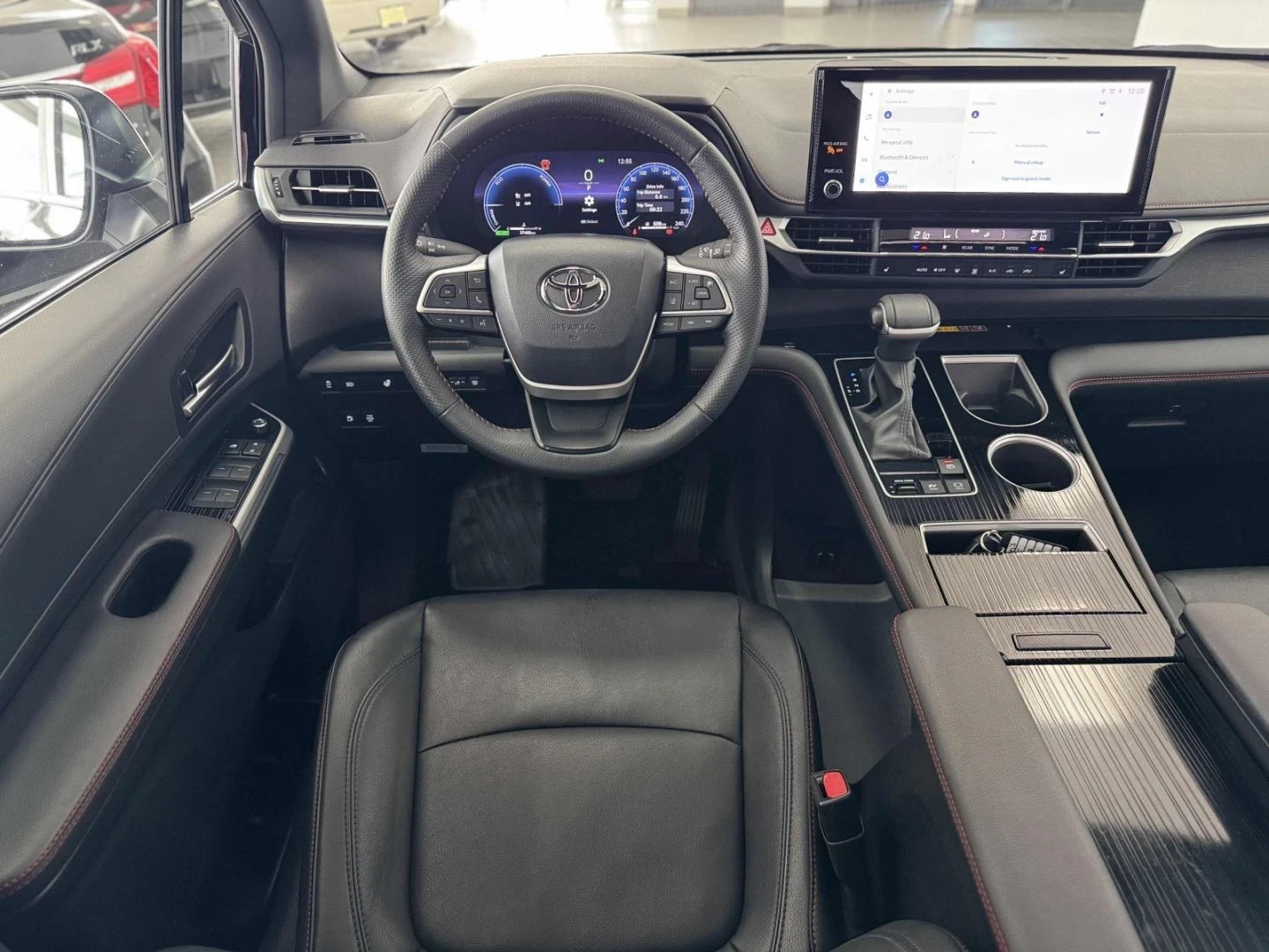 Toyota Sienna HSE 7-местa AWD, снимка 6 - Автомобили и джипове - 54710322