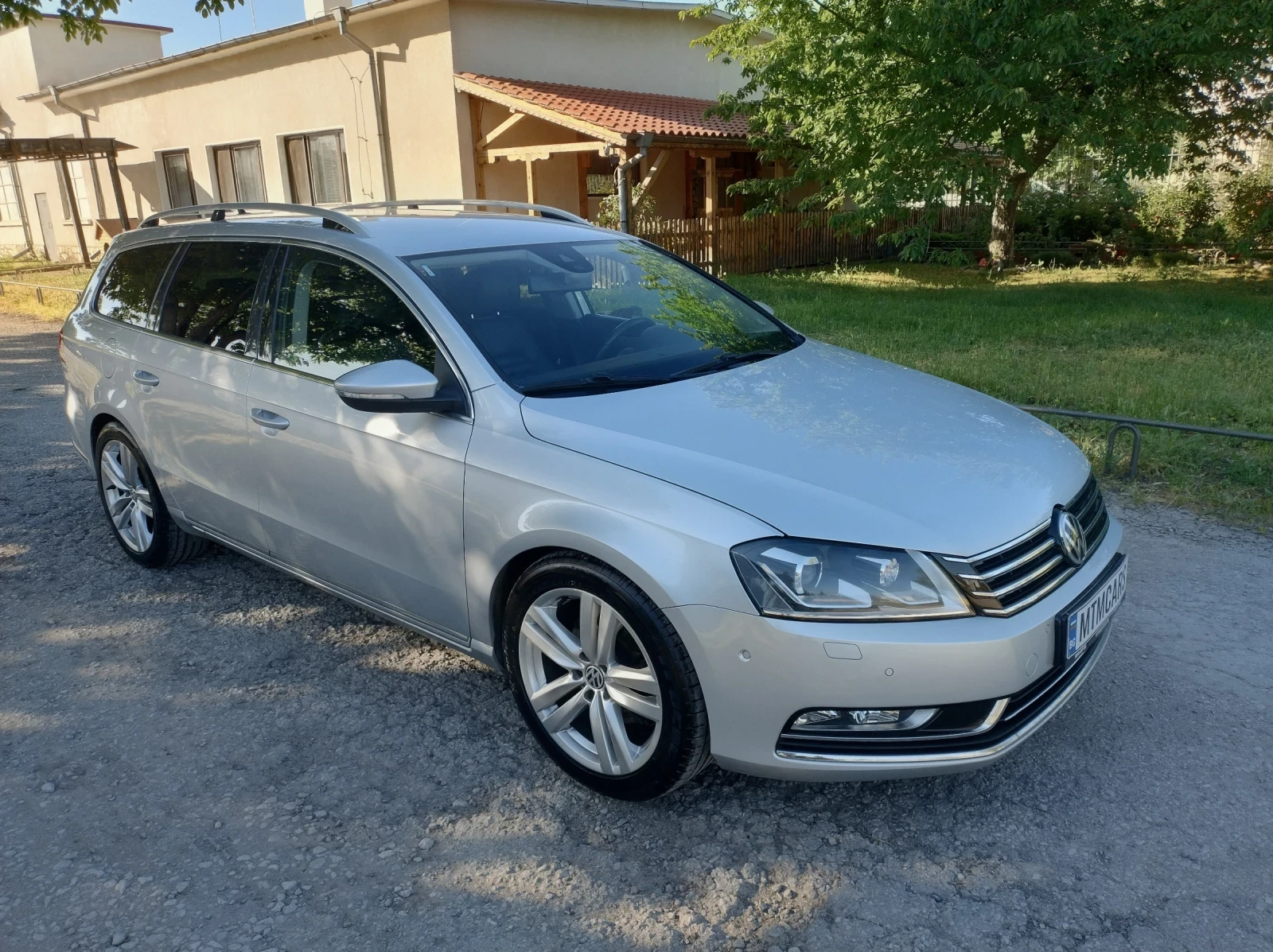 VW Passat 2.0 TDI 4 MOTION FULL DSG, снимка 3 - Автомобили и джипове - 54711434