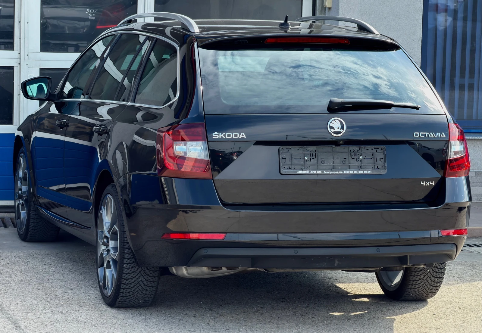 Skoda Octavia 2.0TDI/FACE-LIFT/EURO6/DSG/4X4, снимка 6 - Автомобили и джипове - 54803143