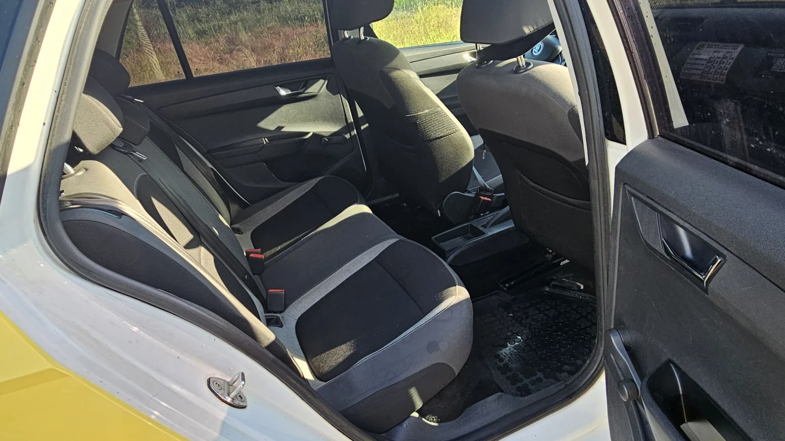 Skoda Fabia, снимка 8 - Автомобили и джипове - 55055677