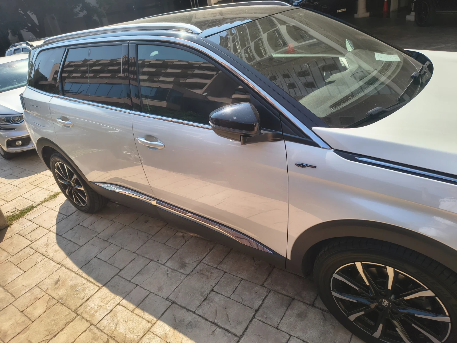 Peugeot 5008, снимка 4 - Автомобили и джипове - 55567785