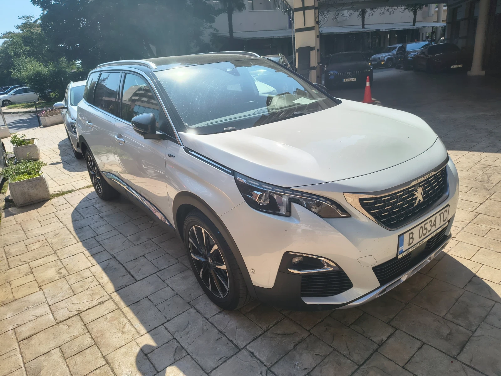Peugeot 5008, снимка 3 - Автомобили и джипове - 55567785