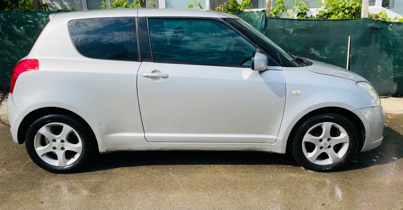 Suzuki Swift, снимка 3 - Автомобили и джипове - 55655731