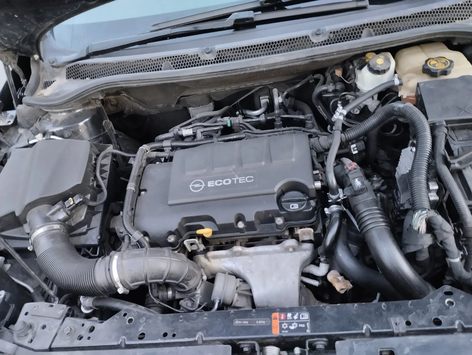 Opel Astra, снимка 9 - Автомобили и джипове - 55975340