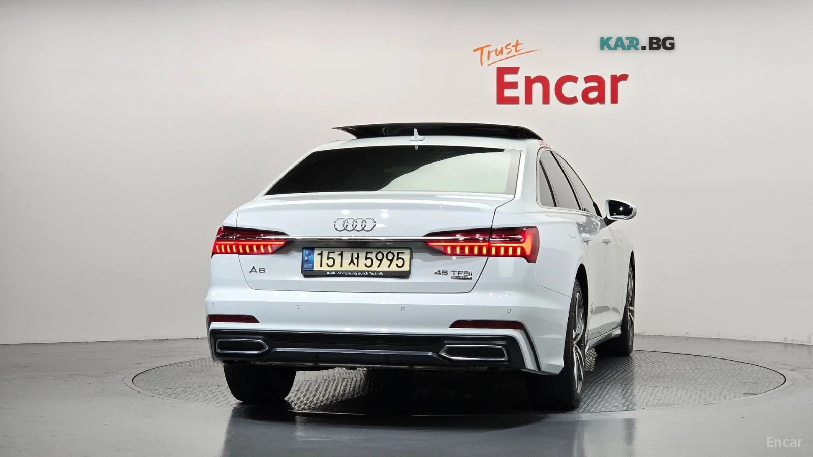 Audi A6 QUATTRO* 45TFSI* PREMIUM* DISTRONIC* 360* ОБДУХВАН, снимка 4 - Автомобили и джипове - 55998667