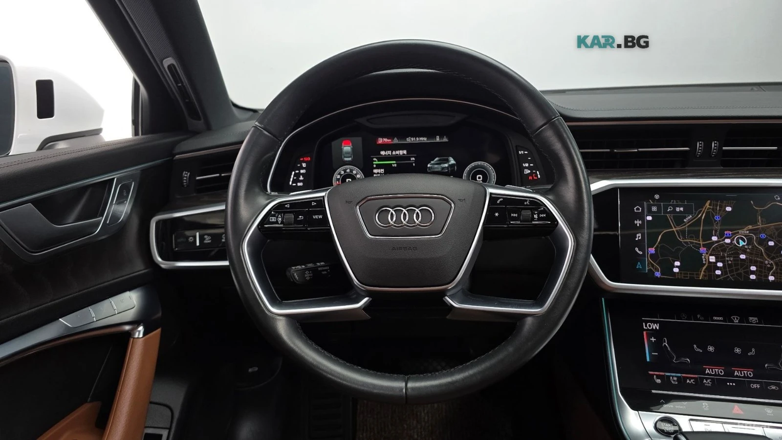Audi A6 QUATTRO* 45TFSI* PREMIUM* DISTRONIC* 360* ОБДУХВАН, снимка 11 - Автомобили и джипове - 55998667