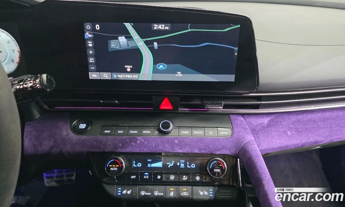 Hyundai Elantra 2.0 N, снимка 14 - Автомобили и джипове - 56155729