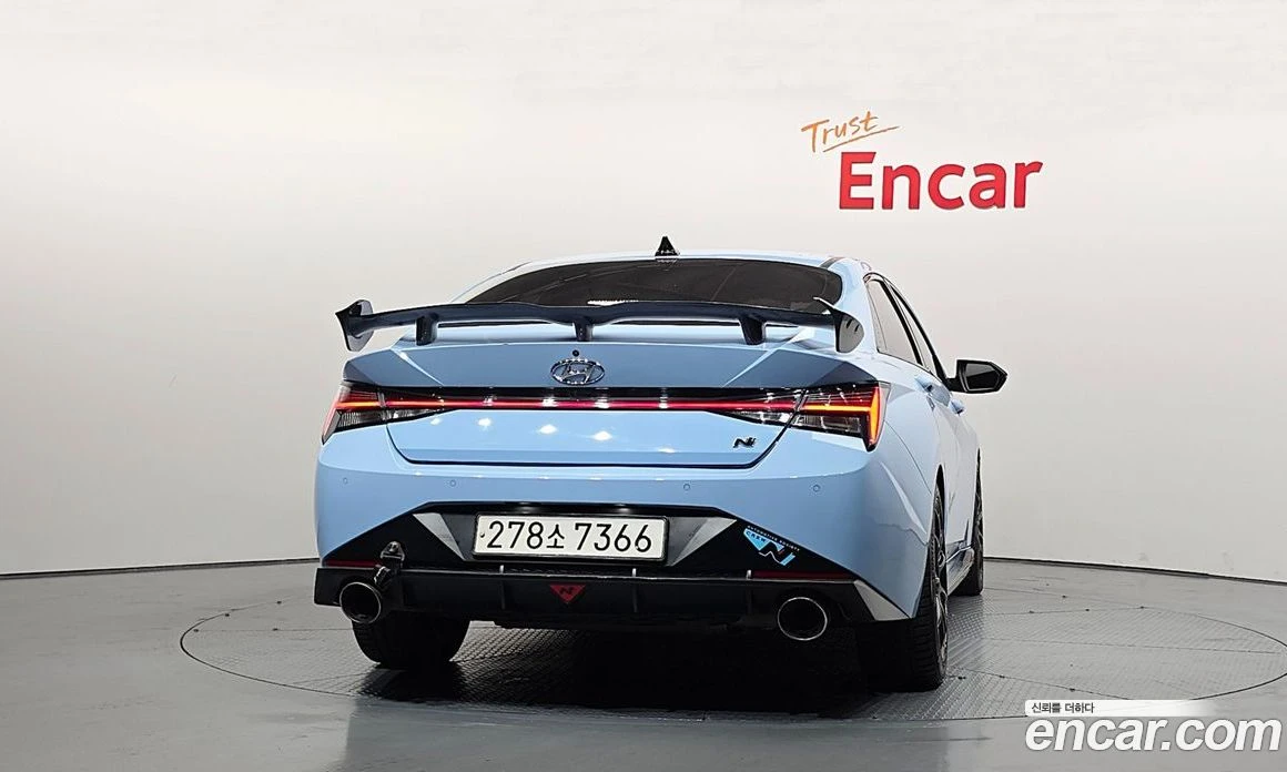 Hyundai Elantra 2.0 N, снимка 4 - Автомобили и джипове - 56155729