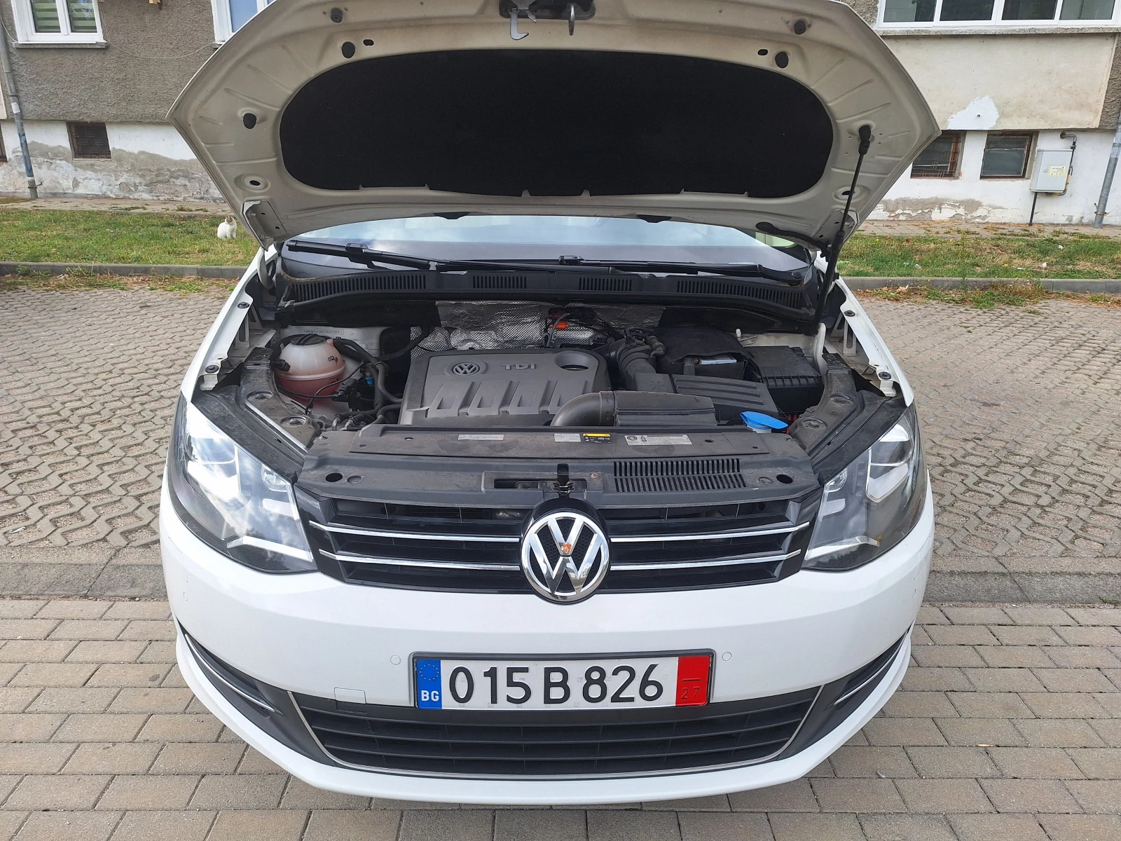 VW Sharan 2.0TDI High Line!Led!Navi!Xenon!Leader, снимка 17 - Автомобили и джипове - 56315316