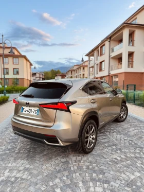 Lexus NX 300h ГАРАНЦИОНЕН / ПЪЛНА СЕРВИЗНА ИСТОРИЯ / ПАНОРАМА , снимка 6