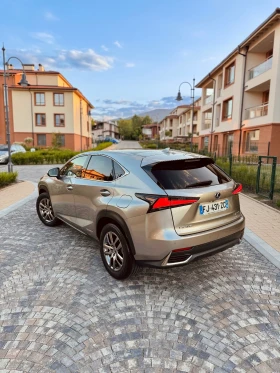 Lexus NX 300h ГАРАНЦИОНЕН / ПЪЛНА СЕРВИЗНА ИСТОРИЯ / ПАНОРАМА , снимка 5