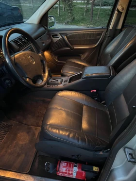 Mercedes-Benz ML 270, снимка 10