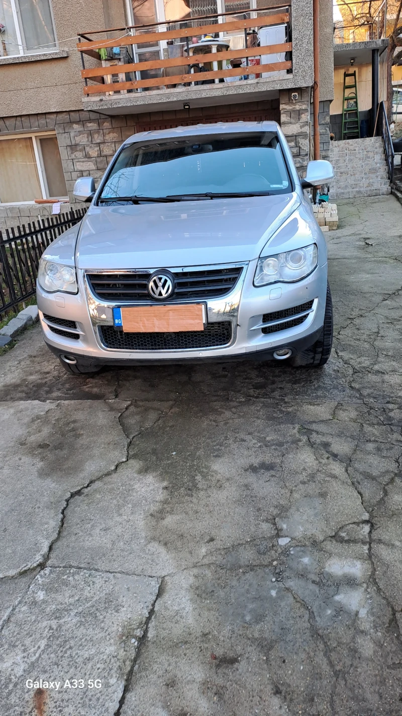 VW Touareg, снимка 2 - Автомобили и джипове - 49393125