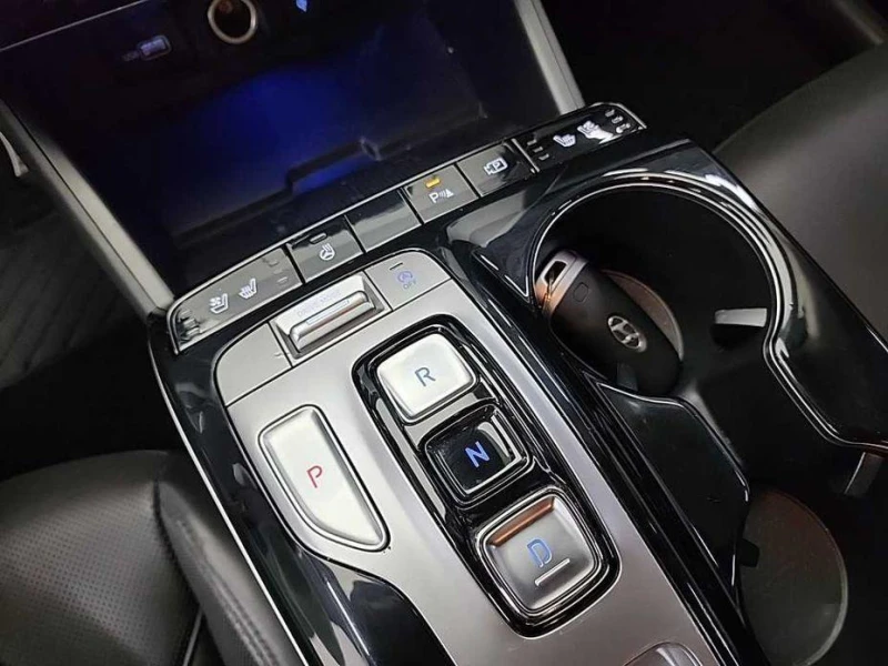 Hyundai Tucson Gasoline 1.6 Turbo 2WD Inspiration, снимка 8 - Автомобили и джипове - 52069895