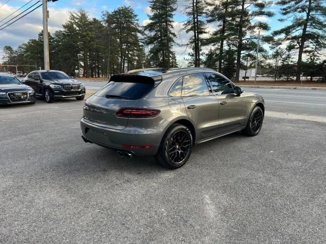 Porsche Macan GTS камера* пано* памет* дистроник* , снимка 4 - Автомобили и джипове - 48491148