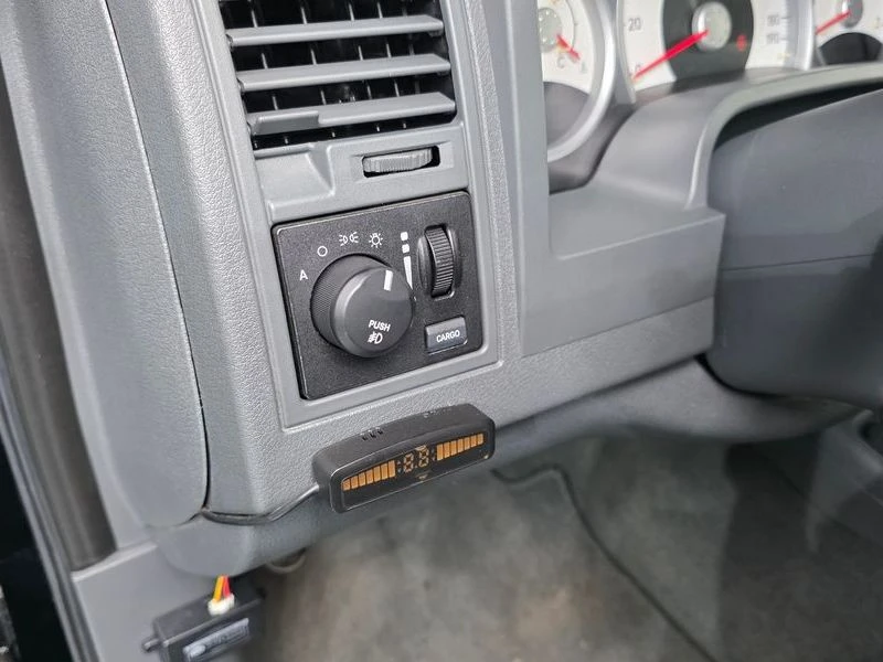 Dodge Dakota 4.7 661 Automatic, снимка 16 - Автомобили и джипове - 55813469