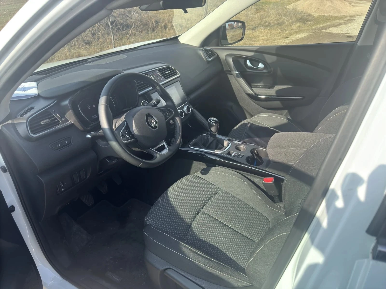 Renault Kadjar 1, 5 dci КАТО НОВА 20400км - изображение 2