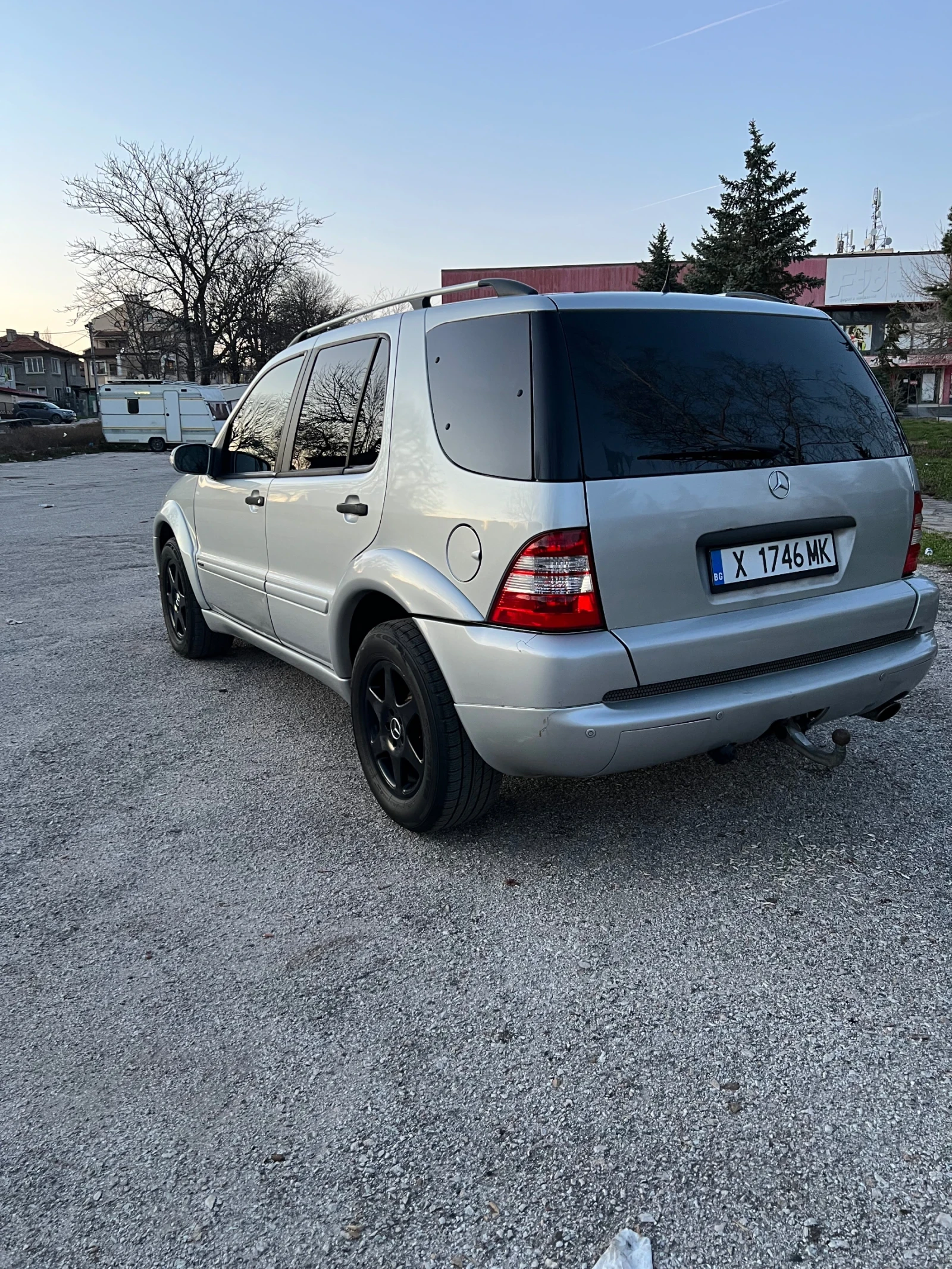 Mercedes-Benz ML 270, снимка 3 - Автомобили и джипове - 53753751