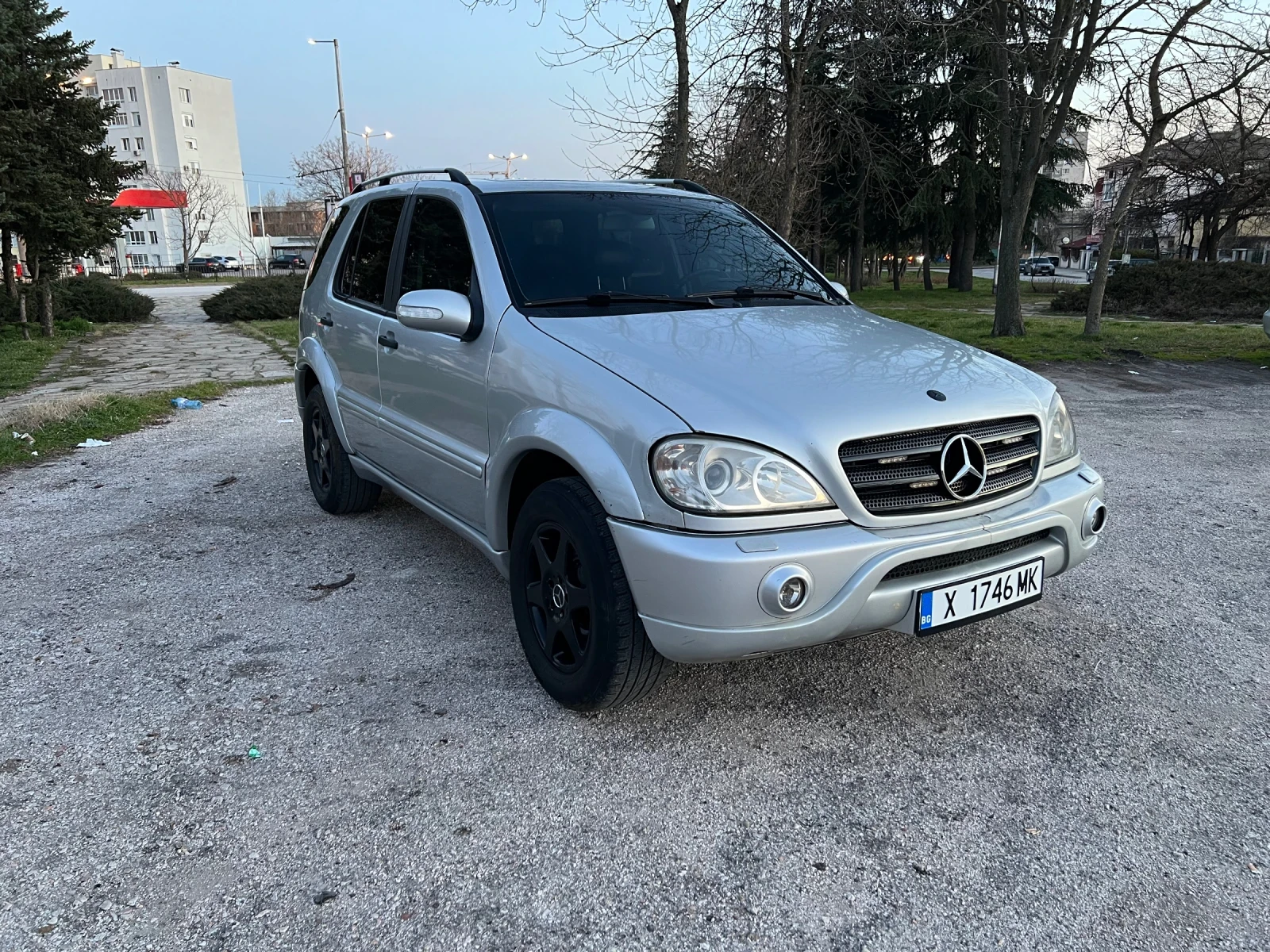 Mercedes-Benz ML 270, снимка 2 - Автомобили и джипове - 53753751