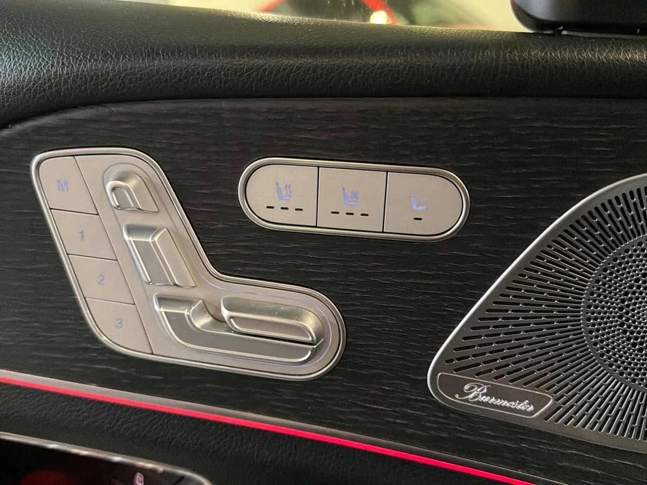 Mercedes-Benz GLS 450 / DISTRONIC / HEAD-UP / 360 / PANORAMIC ROOF, снимка 10 - Автомобили и джипове - 53930251