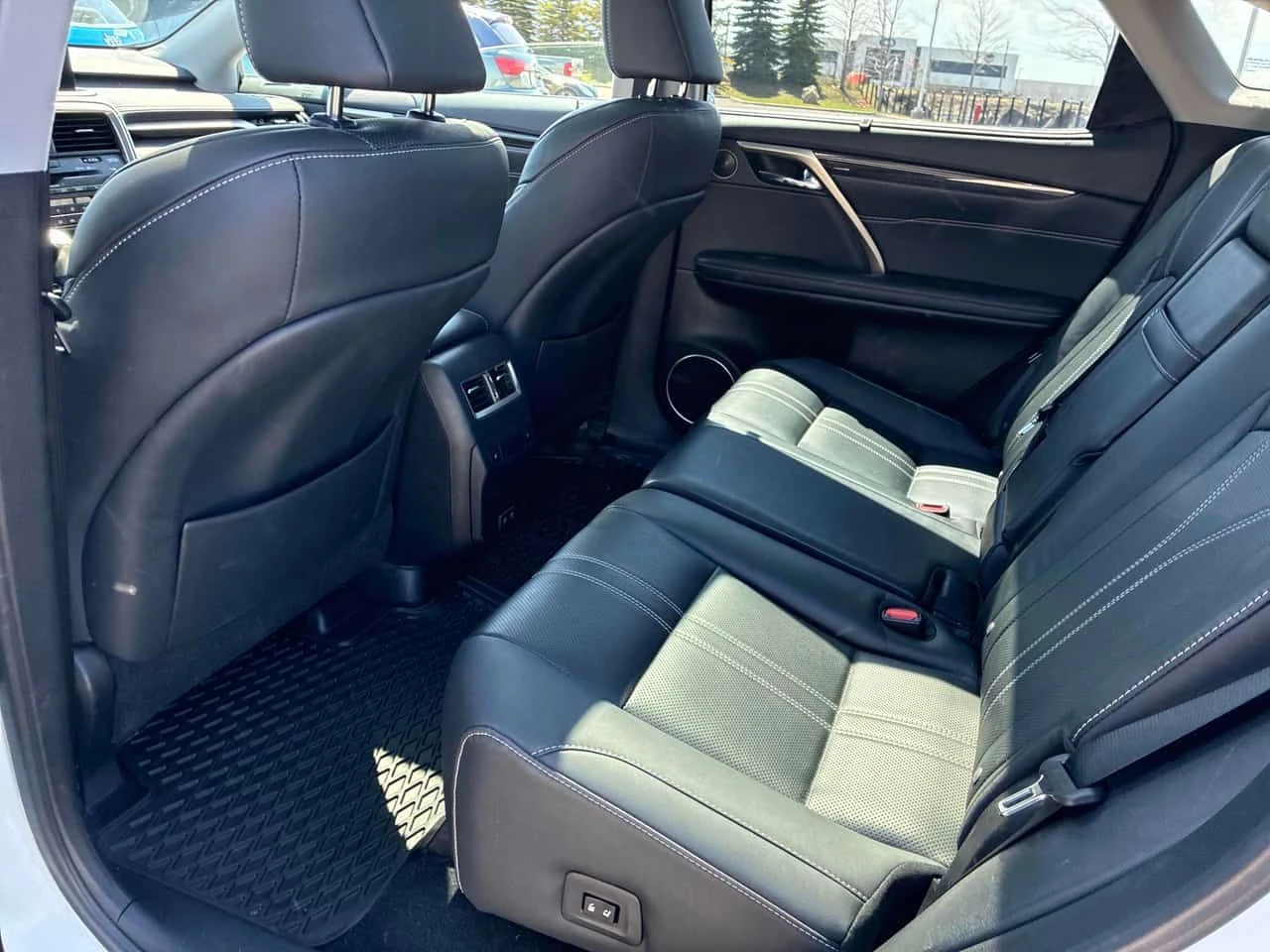 Lexus RX 350 * CARFAX * ��������� * ������� �� ����� | Mobile.bg � ����������� 11