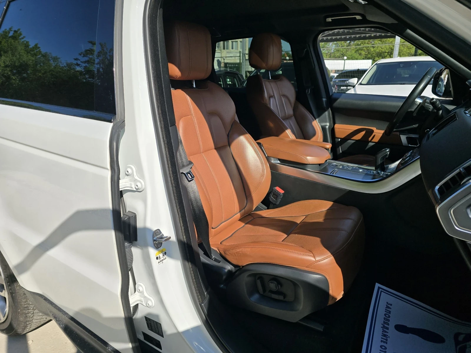 Land Rover Range Rover Sport 3.0TD V6 249к.с HSE 4X4, снимка 12 - Автомобили и джипове - 54502865