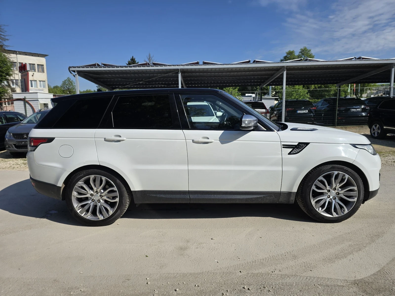 Land Rover Range Rover Sport 3.0TD V6 249к.с HSE 4X4, снимка 8 - Автомобили и джипове - 54502865