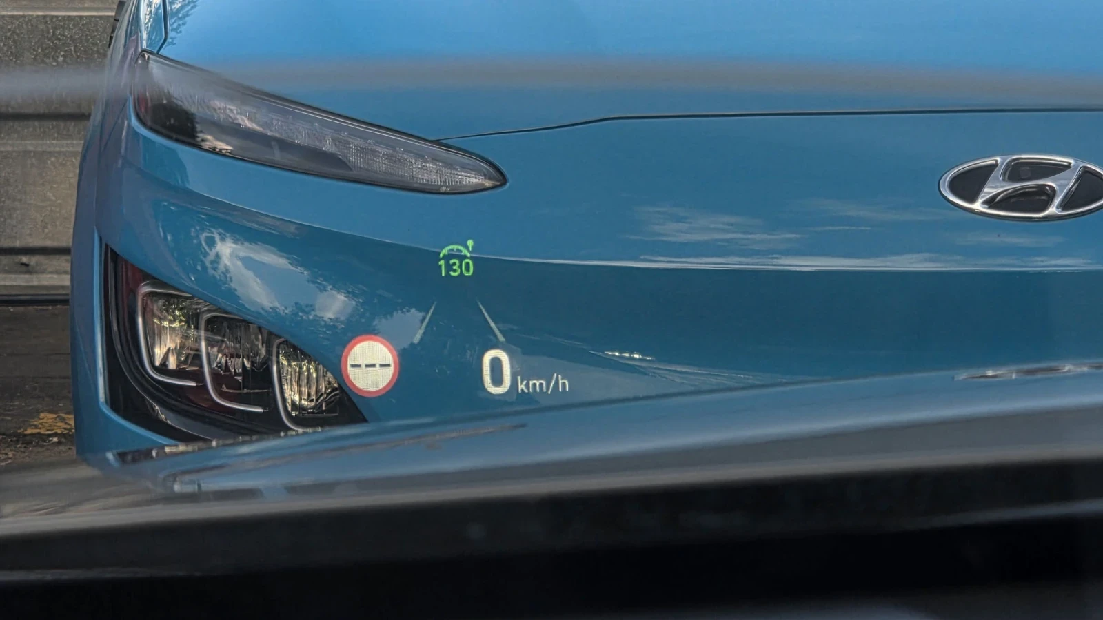 Hyundai Kona SOH100%/Premium/ГАРАНЦИОННА, снимка 12 - Автомобили и джипове - 55216974