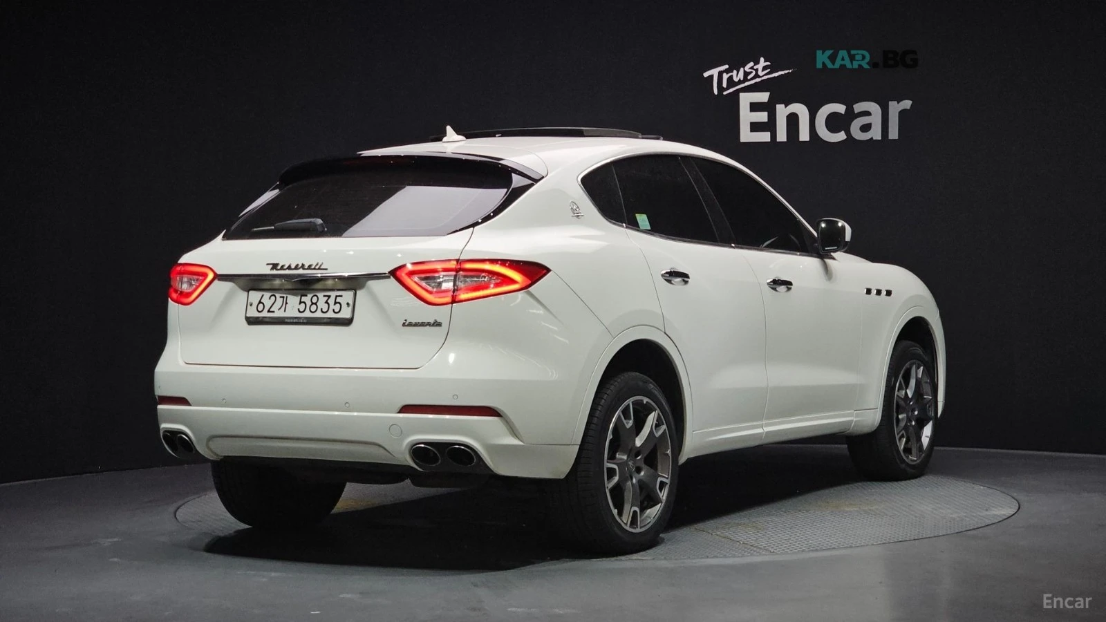 Maserati Levante 3.0* AWD* LUXURY* ПОДГРЕВ* ОБДУХВАНЕ* ПАНО* КАМЕРА, снимка 2 - Автомобили и джипове - 55310900