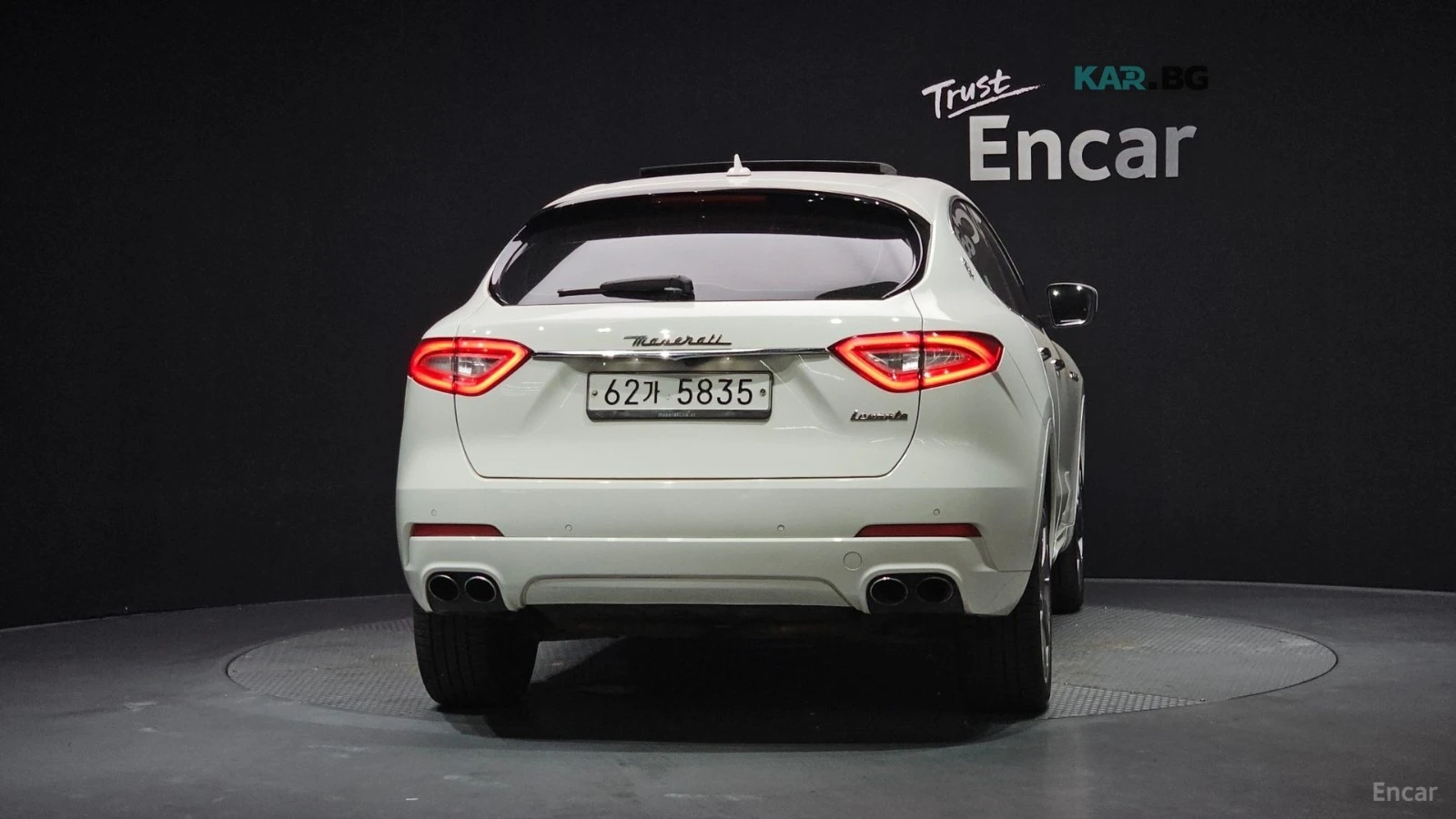 Maserati Levante 3.0* AWD* LUXURY* ПОДГРЕВ* ОБДУХВАНЕ* ПАНО* КАМЕРА, снимка 4 - Автомобили и джипове - 55310900