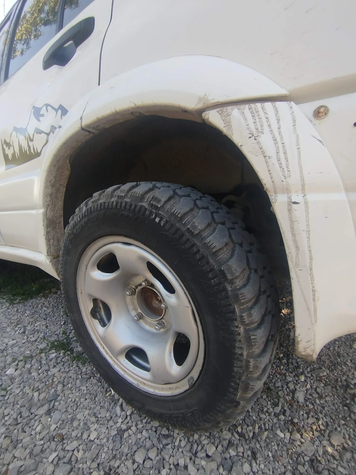Suzuki Vitara, снимка 8 - Автомобили и джипове - 55335153