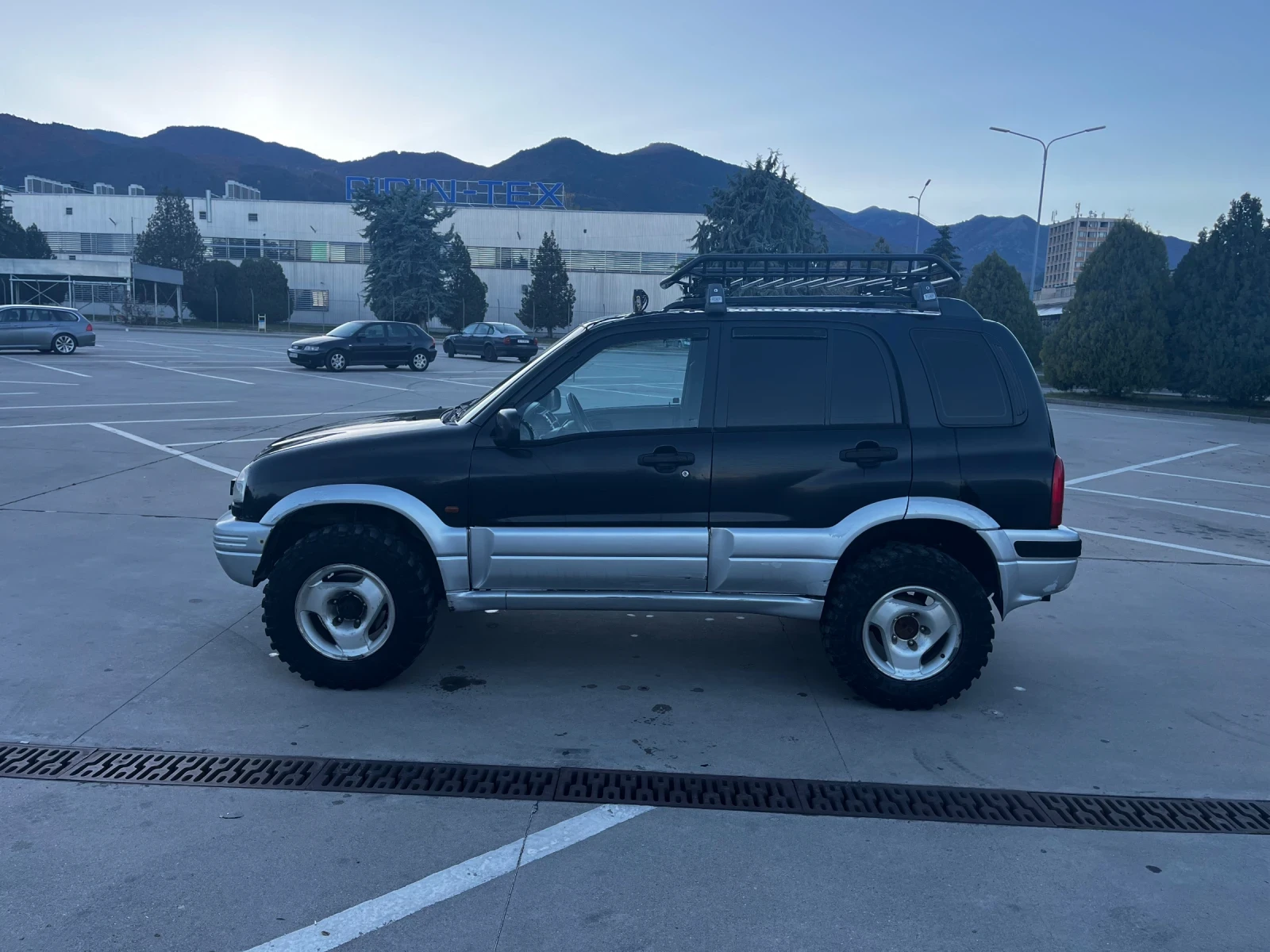 Suzuki Grand vitara 2, 5 газ, снимка 3 - Автомобили и джипове - 55562329