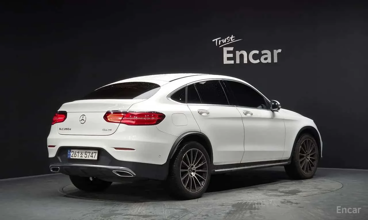 Mercedes-Benz GLC 250 * GLC250 d 4MATIC Coupe * ЦЕНА ДО БГ, снимка 2 - Автомобили и джипове - 55788952