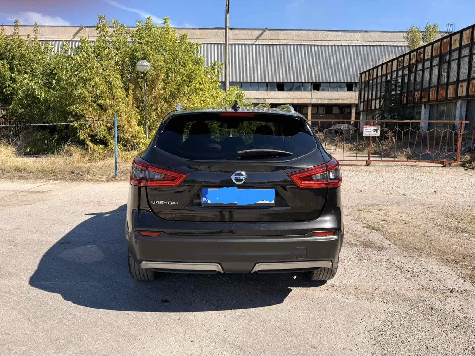 Nissan Qashqai, снимка 3 - Автомобили и джипове - 56130182