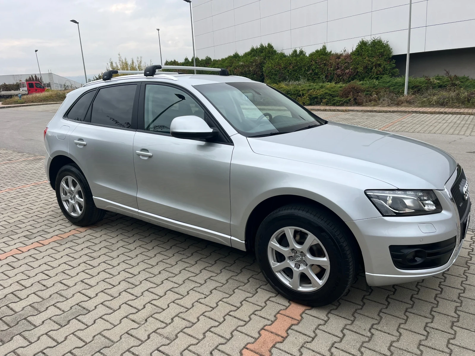 Audi Q5 2.0 TDI quattro, снимка 3 - Автомобили и джипове - 56656228