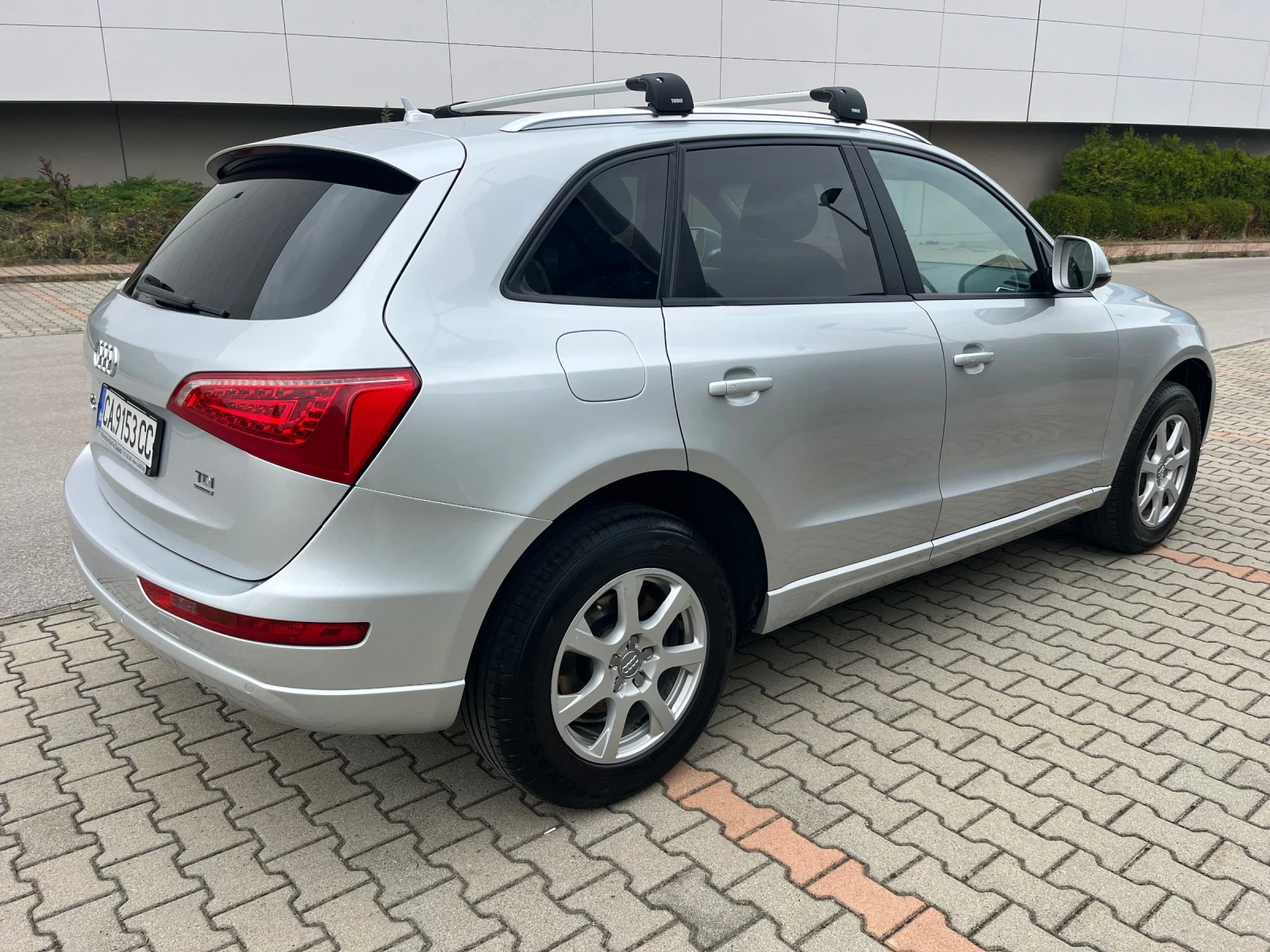 Audi Q5 2.0 TDI quattro, снимка 5 - Автомобили и джипове - 56656228